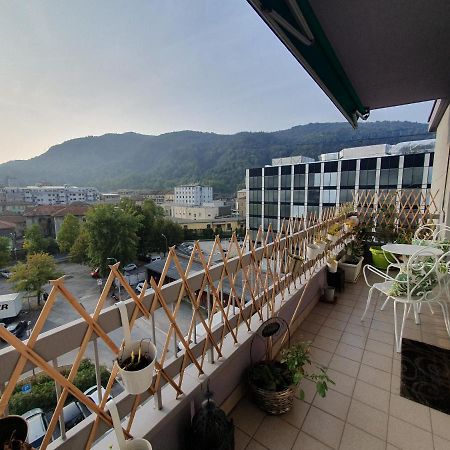 Charming Penthouse Near Como Lake 키아쏘 외부 사진